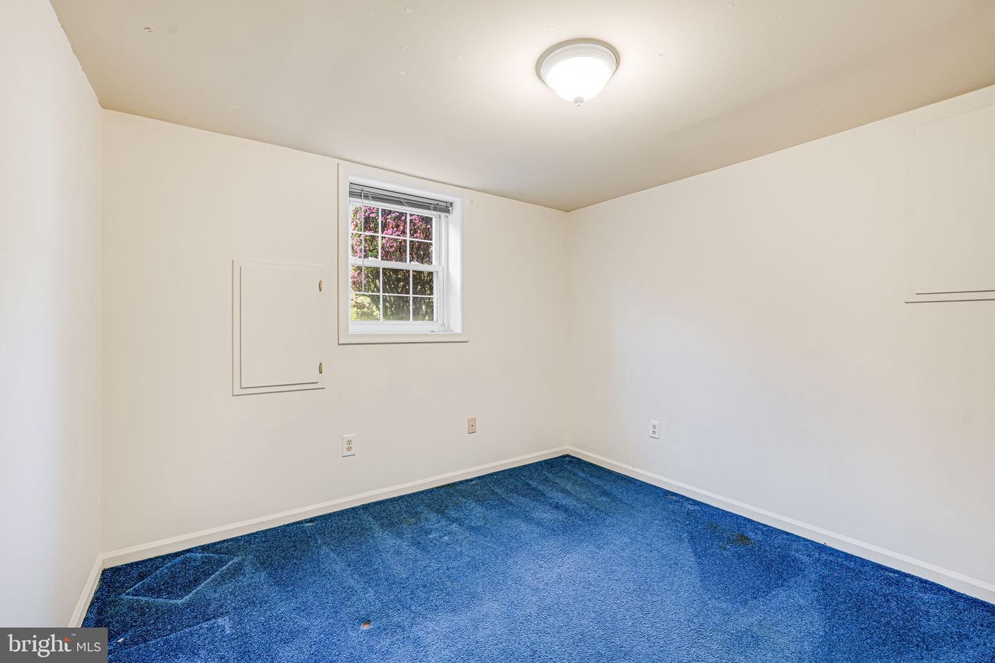 7131 MURRAY LN, ANNANDALE, Virginia 22003, 7 Bedrooms Bedrooms, ,3 BathroomsBathrooms,Residential,For sale,7131 MURRAY LN,VAFX2238414 MLS # VAFX2238414