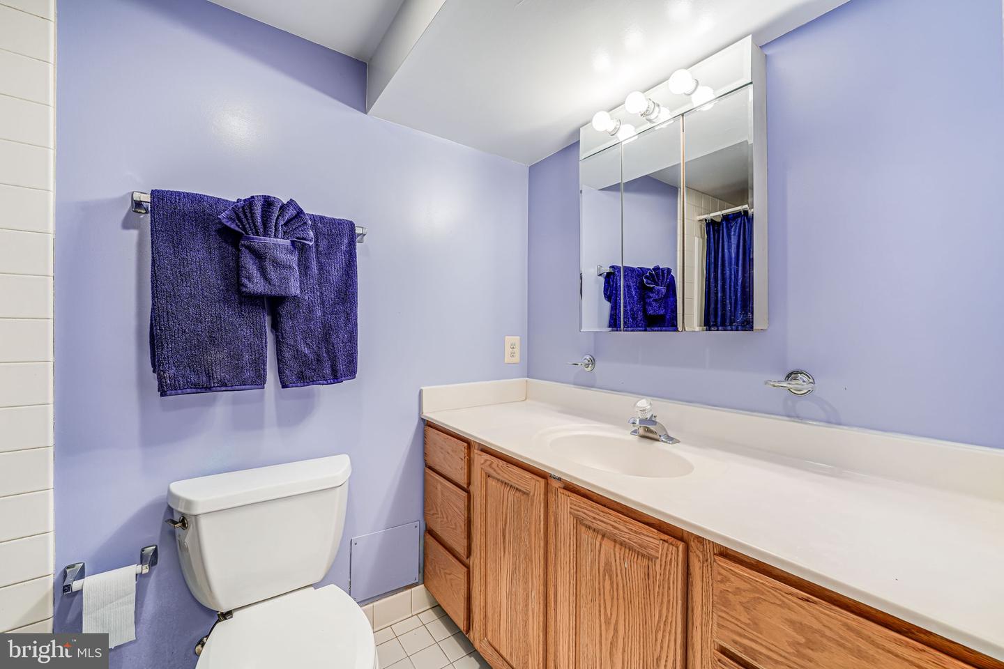7131 MURRAY LN, ANNANDALE, Virginia 22003, 7 Bedrooms Bedrooms, ,3 BathroomsBathrooms,Residential,For sale,7131 MURRAY LN,VAFX2238414 MLS # VAFX2238414