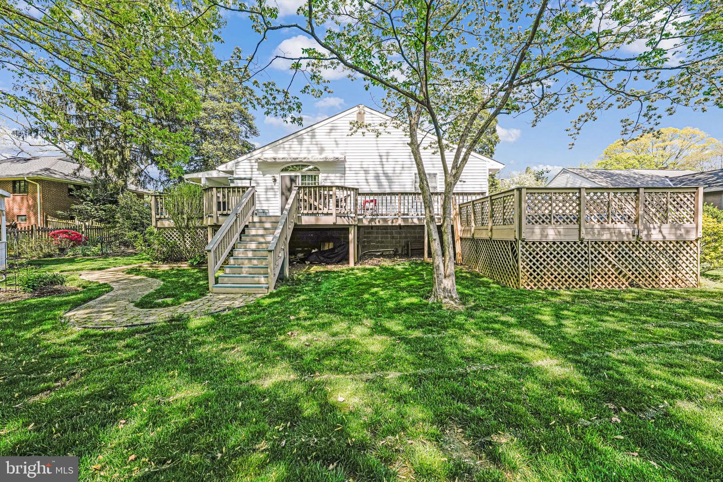 7131 MURRAY LN, ANNANDALE, Virginia 22003, 7 Bedrooms Bedrooms, ,3 BathroomsBathrooms,Residential,For sale,7131 MURRAY LN,VAFX2238414 MLS # VAFX2238414