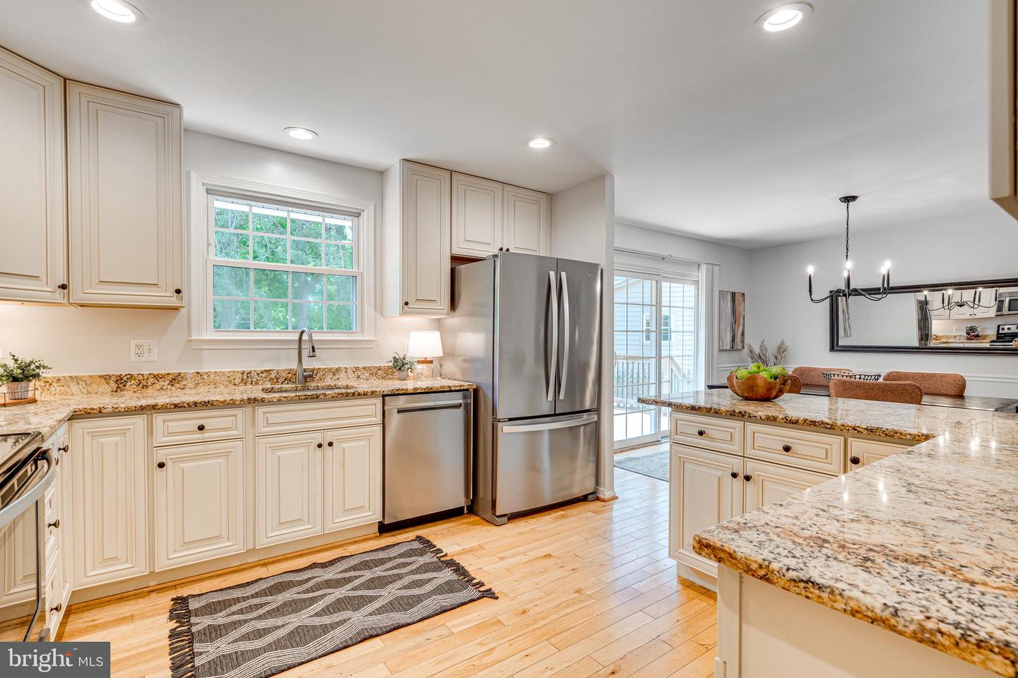 10217 PUMPHREY CT, FAIRFAX, Virginia 22032, 4 Bedrooms Bedrooms, ,3 BathroomsBathrooms,Residential,For sale,10217 PUMPHREY CT,VAFX2238476 MLS # VAFX2238476