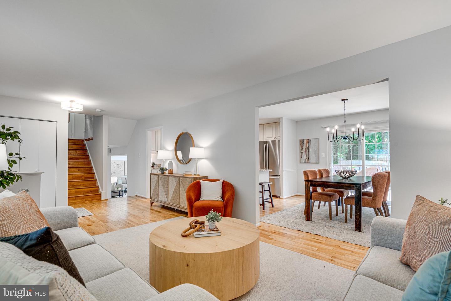 10217 PUMPHREY CT, FAIRFAX, Virginia 22032, 4 Bedrooms Bedrooms, ,3 BathroomsBathrooms,Residential,For sale,10217 PUMPHREY CT,VAFX2238476 MLS # VAFX2238476