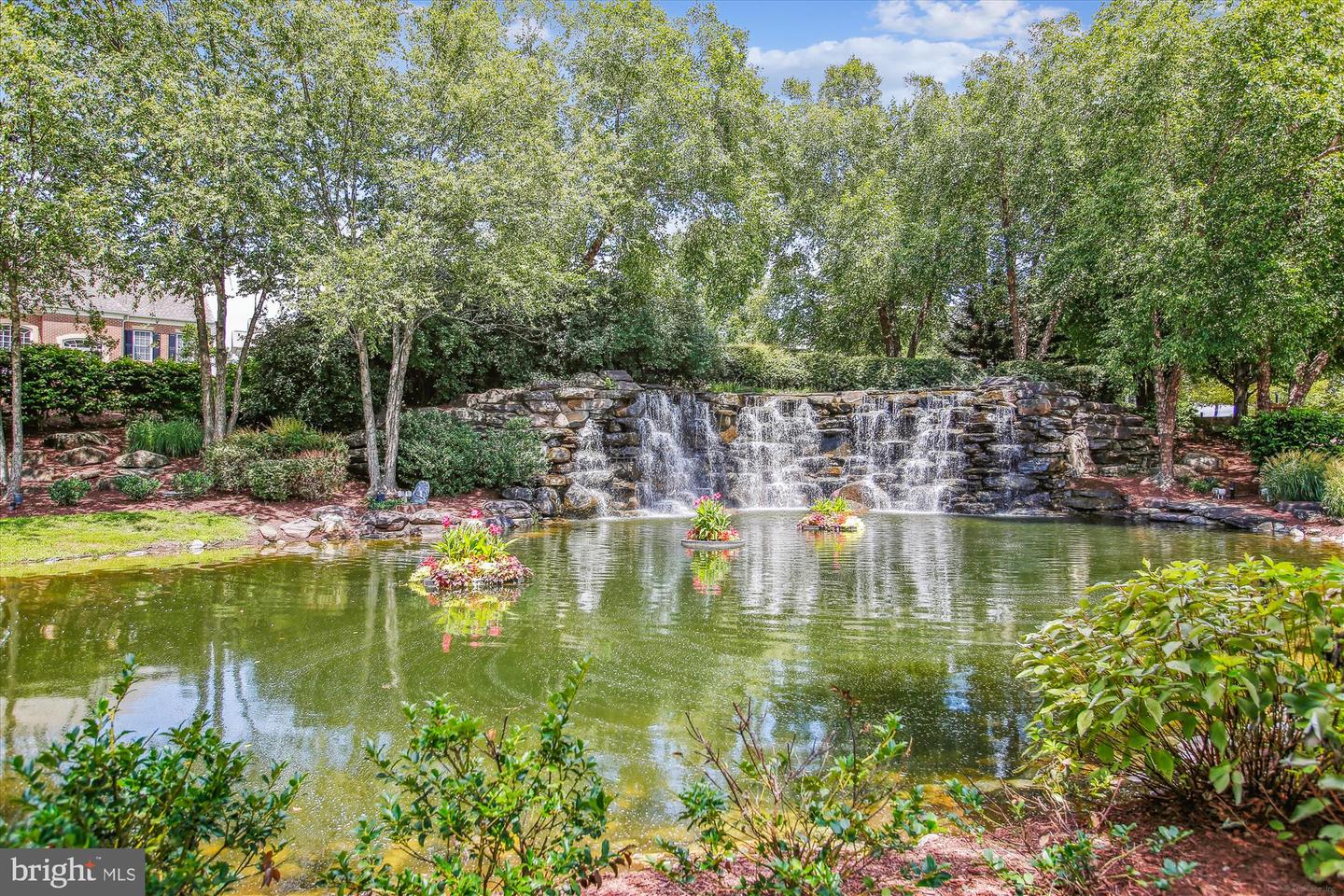18967 ROCKY CREEK DR, LEESBURG, Virginia 20176, 5 Bedrooms Bedrooms, ,3 BathroomsBathrooms,Residential,For sale,18967 ROCKY CREEK DR,VALO2095502 MLS # VALO2095502