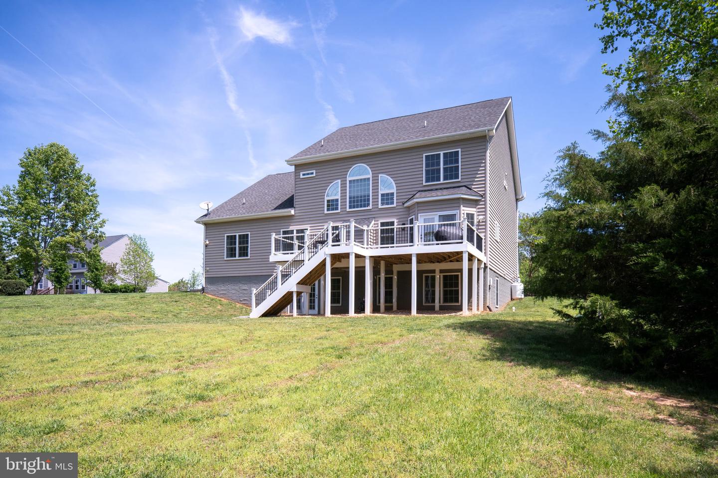 92 MCPHERSON DR, FREDERICKSBURG, Virginia 22406, 5 Bedrooms Bedrooms, ,4 BathroomsBathrooms,Residential,For sale,92 MCPHERSON DR,VAST2038526 MLS # VAST2038526