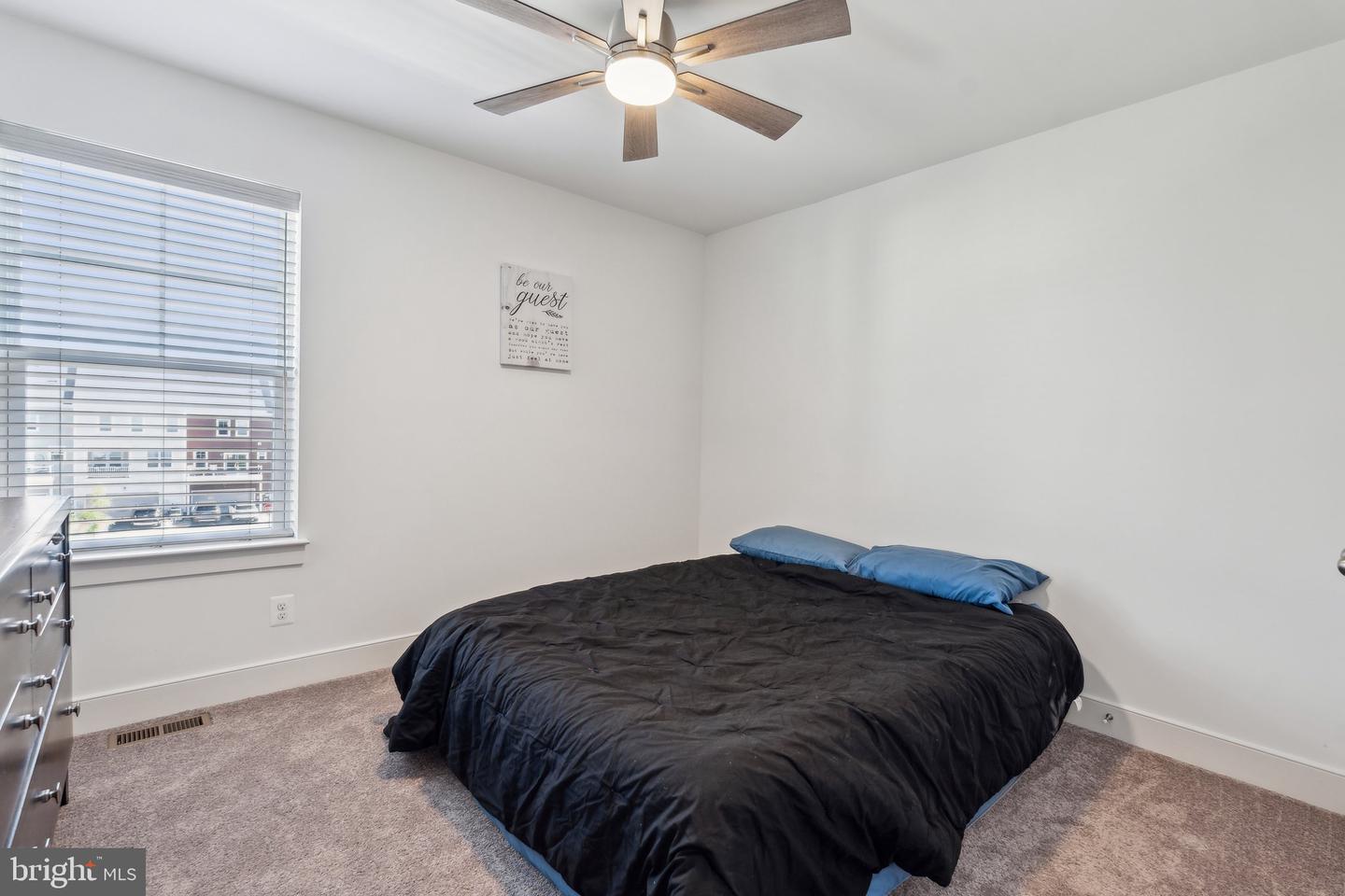 1490 MEADOWLARK GLEN RD, DUMFRIES, Virginia 22026, 4 Bedrooms Bedrooms, ,2 BathroomsBathrooms,Residential,For sale,1490 MEADOWLARK GLEN RD,VAPW2093884 MLS # VAPW2093884