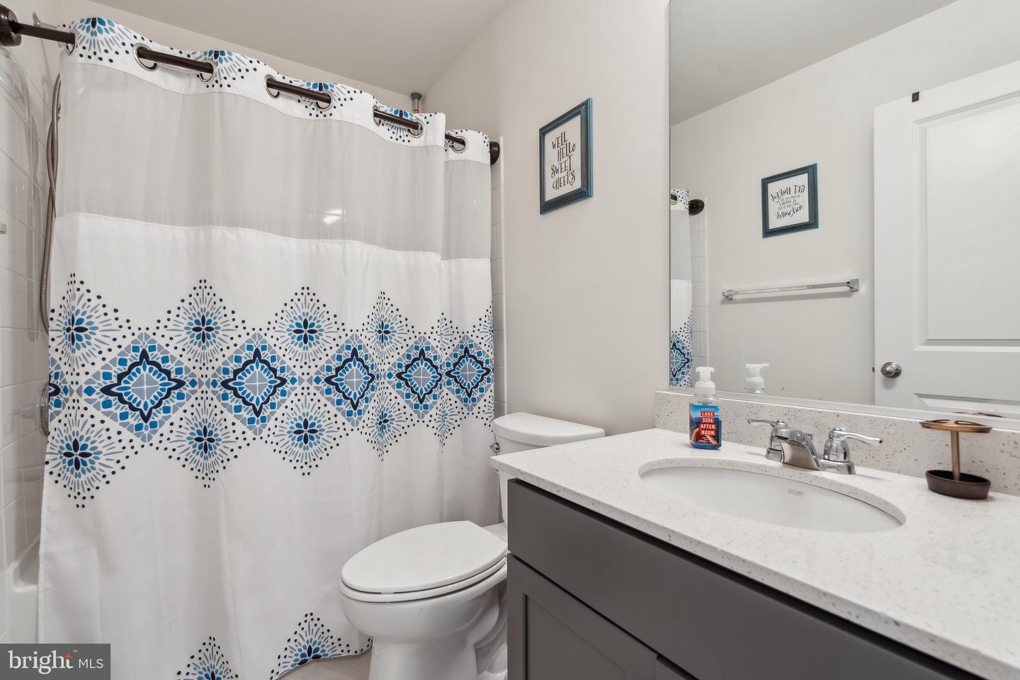 1490 MEADOWLARK GLEN RD, DUMFRIES, Virginia 22026, 4 Bedrooms Bedrooms, ,2 BathroomsBathrooms,Residential,For sale,1490 MEADOWLARK GLEN RD,VAPW2093884 MLS # VAPW2093884