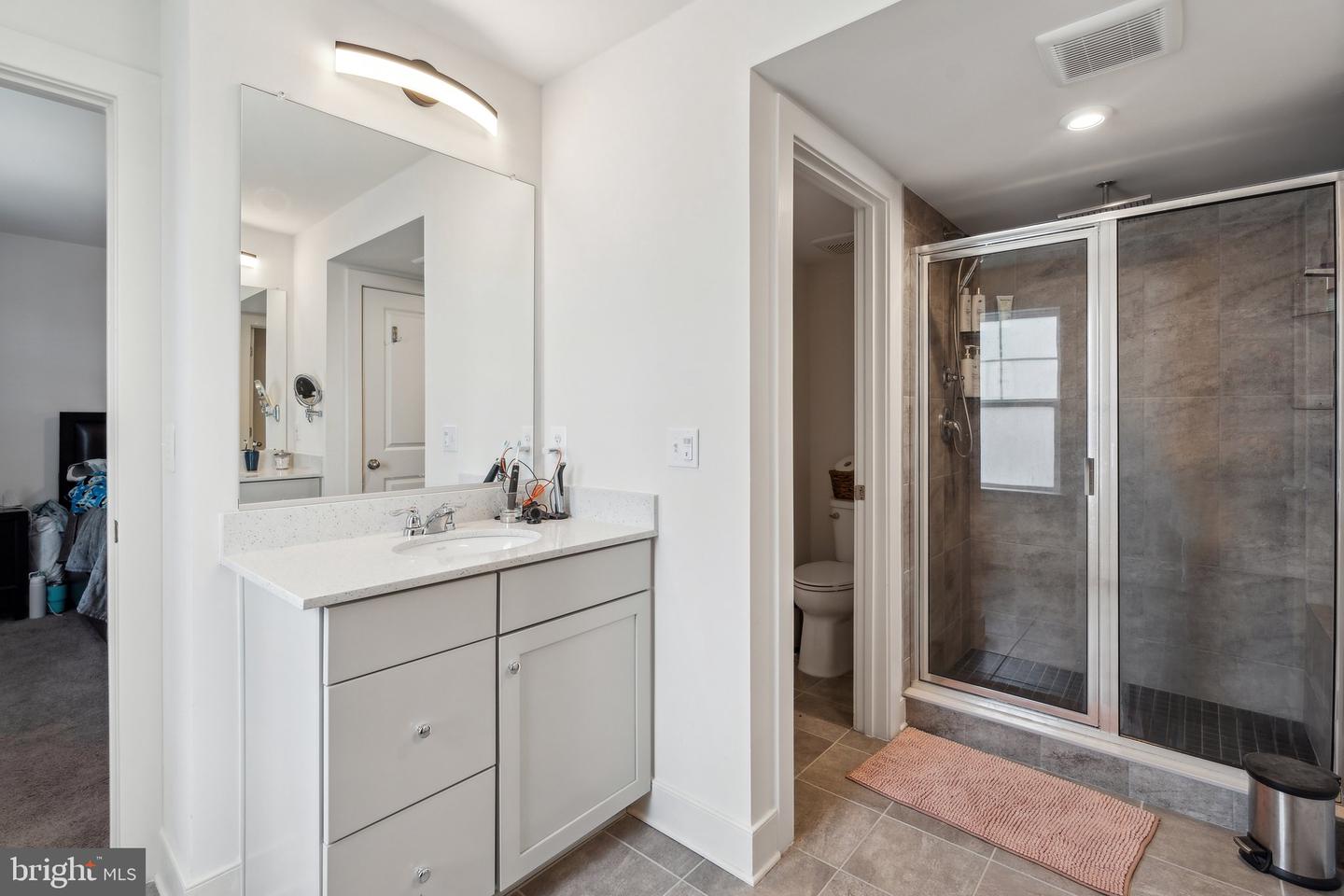 1490 MEADOWLARK GLEN RD, DUMFRIES, Virginia 22026, 4 Bedrooms Bedrooms, ,2 BathroomsBathrooms,Residential,For sale,1490 MEADOWLARK GLEN RD,VAPW2093884 MLS # VAPW2093884