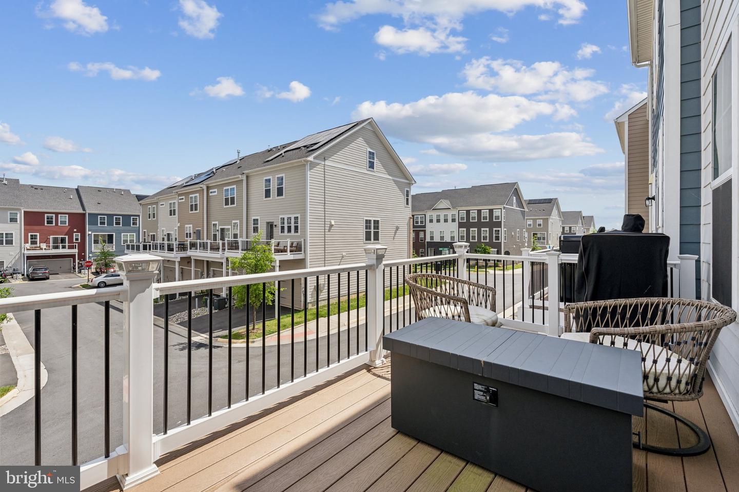 1490 MEADOWLARK GLEN RD, DUMFRIES, Virginia 22026, 4 Bedrooms Bedrooms, ,2 BathroomsBathrooms,Residential,For sale,1490 MEADOWLARK GLEN RD,VAPW2093884 MLS # VAPW2093884
