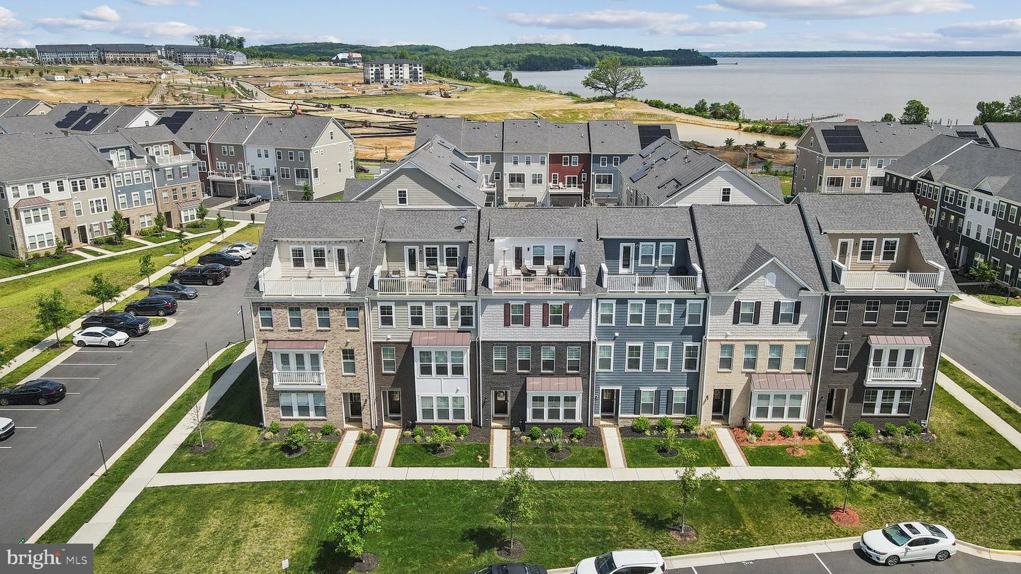 1490 MEADOWLARK GLEN RD, DUMFRIES, Virginia 22026, 4 Bedrooms Bedrooms, ,2 BathroomsBathrooms,Residential,For sale,1490 MEADOWLARK GLEN RD,VAPW2093884 MLS # VAPW2093884