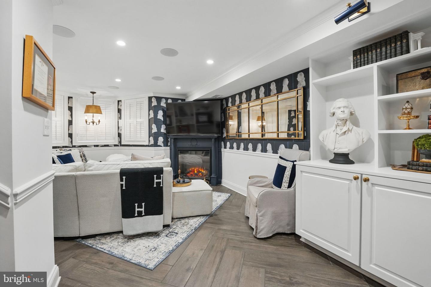 624 14TH ST NE, WASHINGTON, District Of Columbia 20002, 4 Bedrooms Bedrooms, ,3 BathroomsBathrooms,Residential,For sale,624 14TH ST NE,DCDC2198906 MLS # DCDC2198906