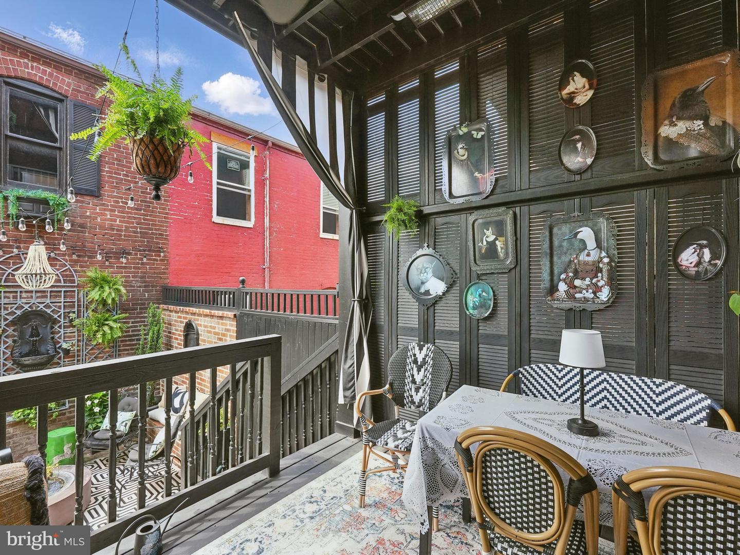 624 14TH ST NE, WASHINGTON, District Of Columbia 20002, 4 Bedrooms Bedrooms, ,3 BathroomsBathrooms,Residential,For sale,624 14TH ST NE,DCDC2198906 MLS # DCDC2198906