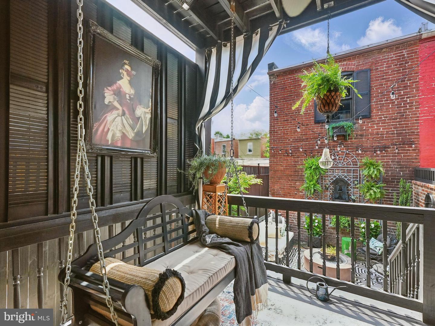 624 14TH ST NE, WASHINGTON, District Of Columbia 20002, 4 Bedrooms Bedrooms, ,3 BathroomsBathrooms,Residential,For sale,624 14TH ST NE,DCDC2198906 MLS # DCDC2198906