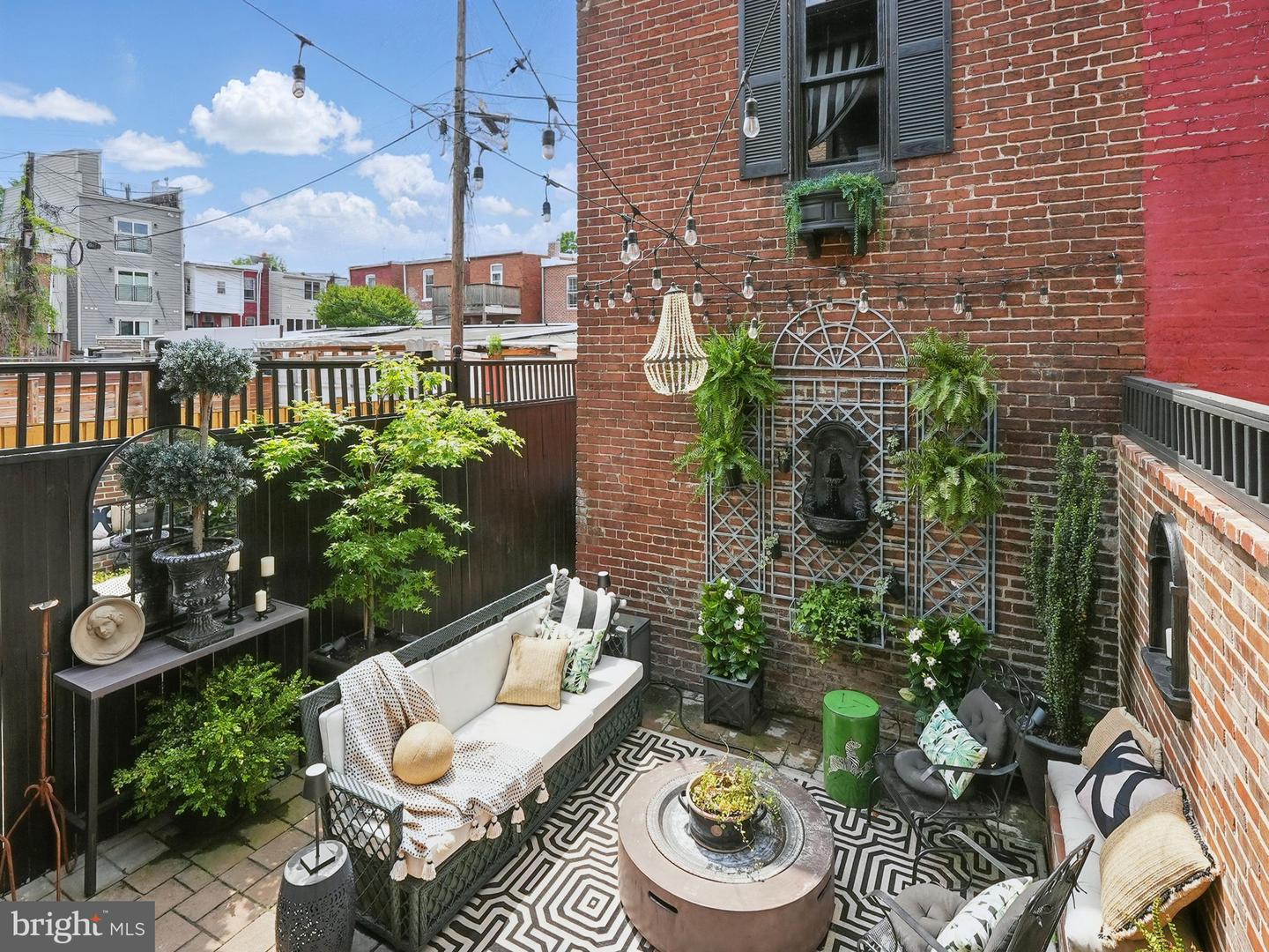 624 14TH ST NE, WASHINGTON, District Of Columbia 20002, 4 Bedrooms Bedrooms, ,3 BathroomsBathrooms,Residential,For sale,624 14TH ST NE,DCDC2198906 MLS # DCDC2198906