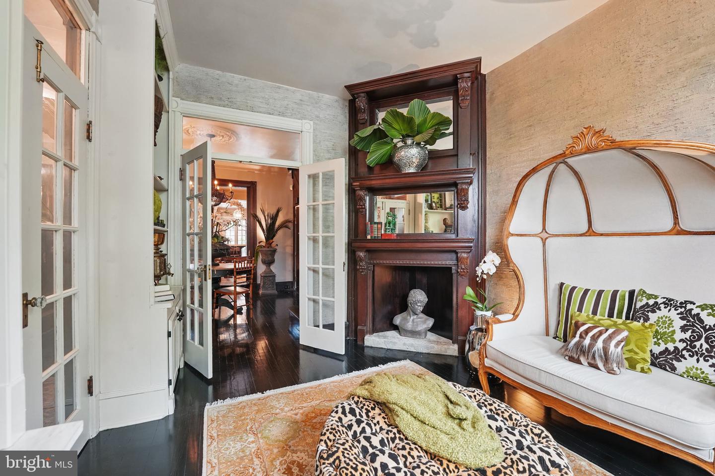 624 14TH ST NE, WASHINGTON, District Of Columbia 20002, 4 Bedrooms Bedrooms, ,3 BathroomsBathrooms,Residential,For sale,624 14TH ST NE,DCDC2198906 MLS # DCDC2198906
