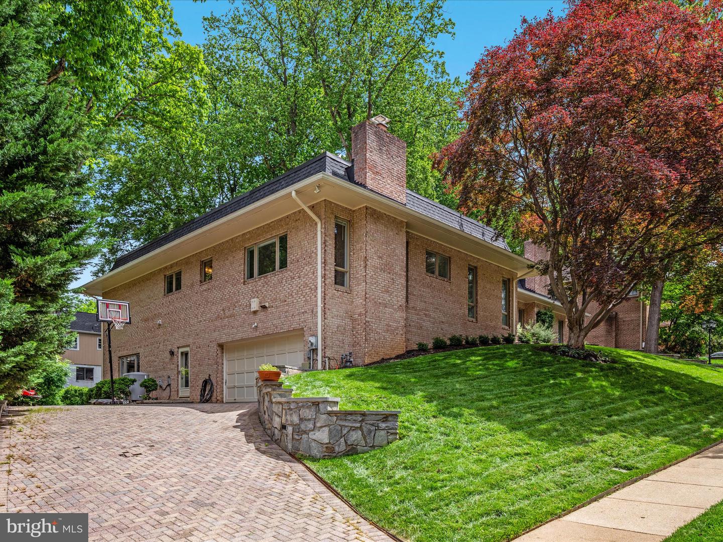 4041 41ST ST N, MCLEAN, Virginia 22101, 5 Bedrooms Bedrooms, ,3 BathroomsBathrooms,Residential,For sale,4041 41ST ST N,VAFX2238536 MLS # VAFX2238536