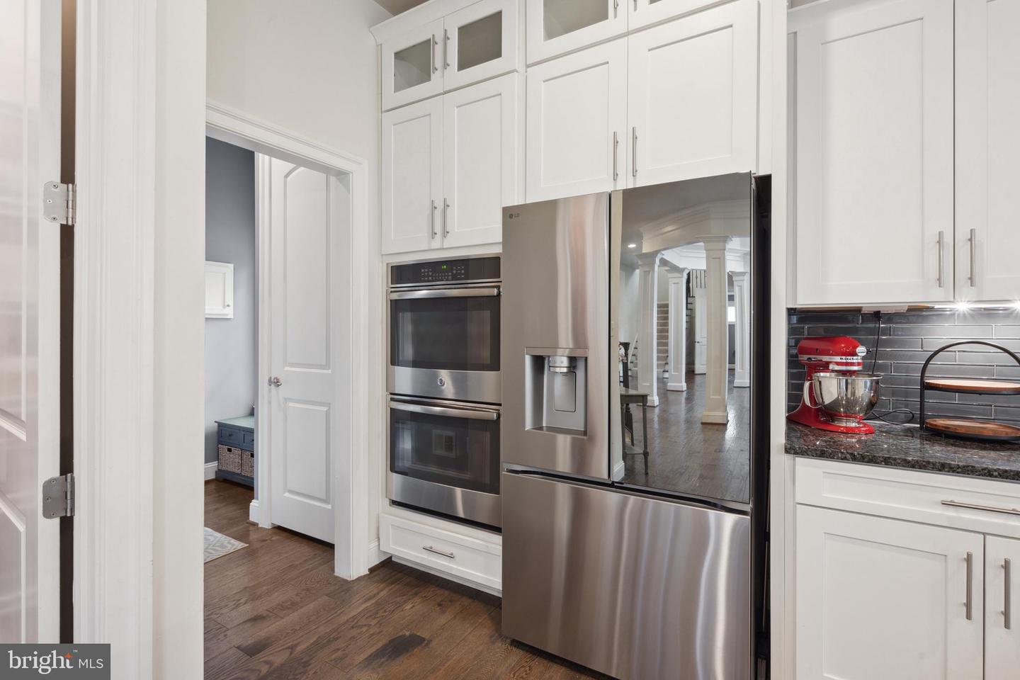 7578 GLEN POINTE CT, SPRINGFIELD, Virginia 22153, 5 Bedrooms Bedrooms, 20 Rooms Rooms,4 BathroomsBathrooms,Residential,For sale,7578 GLEN POINTE CT,VAFX2238568 MLS # VAFX2238568