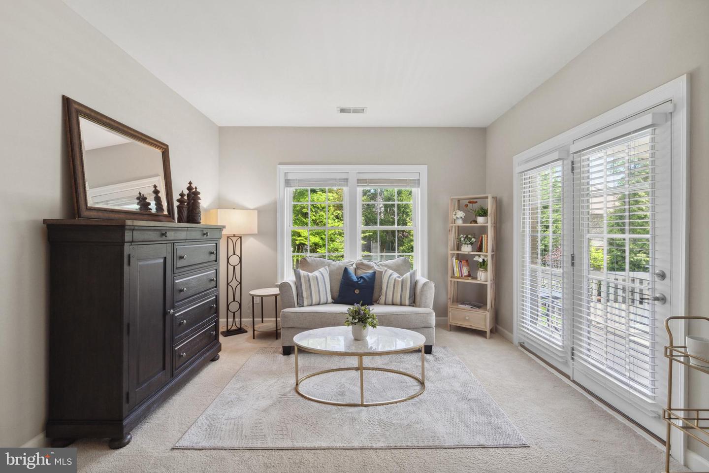 7578 GLEN POINTE CT, SPRINGFIELD, Virginia 22153, 5 Bedrooms Bedrooms, 20 Rooms Rooms,4 BathroomsBathrooms,Residential,For sale,7578 GLEN POINTE CT,VAFX2238568 MLS # VAFX2238568