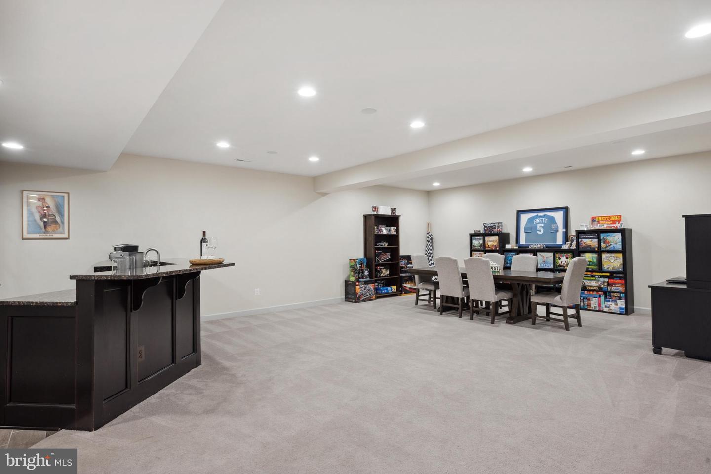 7578 GLEN POINTE CT, SPRINGFIELD, Virginia 22153, 5 Bedrooms Bedrooms, 20 Rooms Rooms,4 BathroomsBathrooms,Residential,For sale,7578 GLEN POINTE CT,VAFX2238568 MLS # VAFX2238568