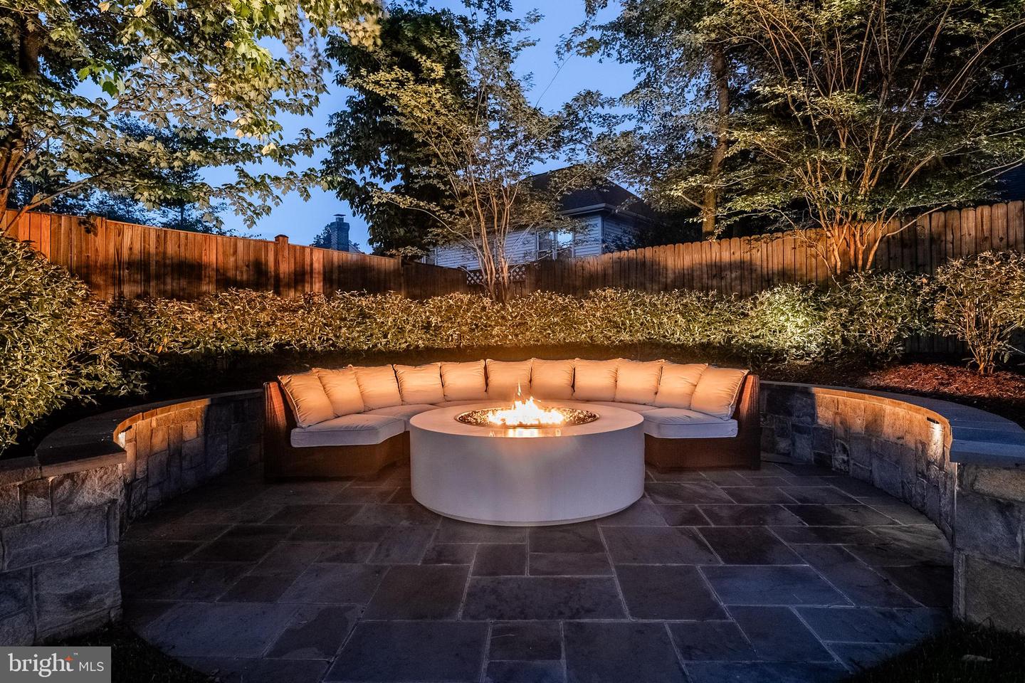 7578 GLEN POINTE CT, SPRINGFIELD, Virginia 22153, 5 Bedrooms Bedrooms, 20 Rooms Rooms,4 BathroomsBathrooms,Residential,For sale,7578 GLEN POINTE CT,VAFX2238568 MLS # VAFX2238568