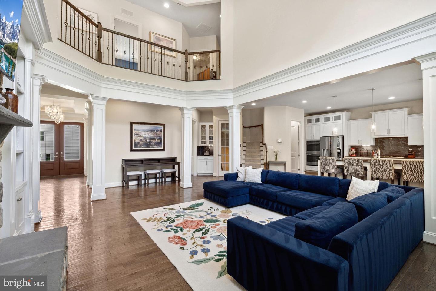 7578 GLEN POINTE CT, SPRINGFIELD, Virginia 22153, 5 Bedrooms Bedrooms, 20 Rooms Rooms,4 BathroomsBathrooms,Residential,For sale,7578 GLEN POINTE CT,VAFX2238568 MLS # VAFX2238568