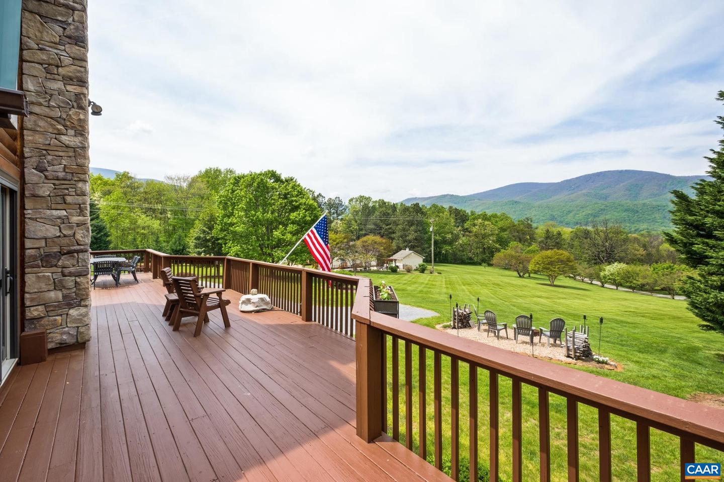 6 OLD ORCHARD LN, ROSELAND, Virginia 22967, 3 Bedrooms Bedrooms, ,3 BathroomsBathrooms,Residential,For sale,6 OLD ORCHARD LN,664064 MLS # 664064