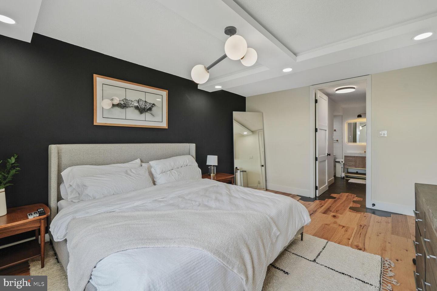 205 YOAKUM PKWY #1617, ALEXANDRIA, Virginia 22304, 2 Bedrooms Bedrooms, ,2 BathroomsBathrooms,Residential,For sale,205 YOAKUM PKWY #1617,VAAX2044894 MLS # VAAX2044894