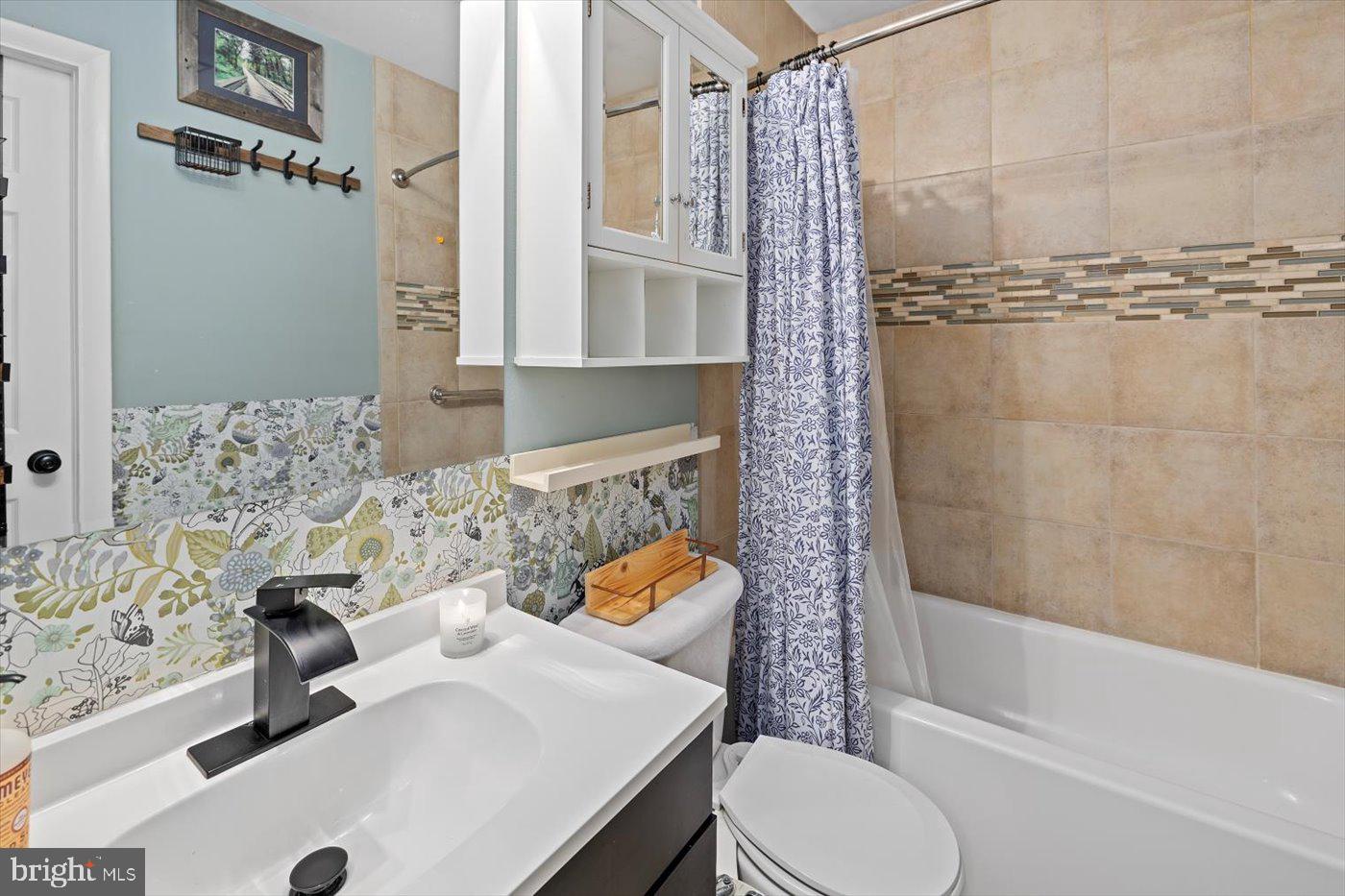 42 BEAGLE RD, FREDERICKSBURG, Virginia 22405, 3 Bedrooms Bedrooms, ,1 BathroomBathrooms,Residential,For sale,42 BEAGLE RD,VAST2038498 MLS # VAST2038498