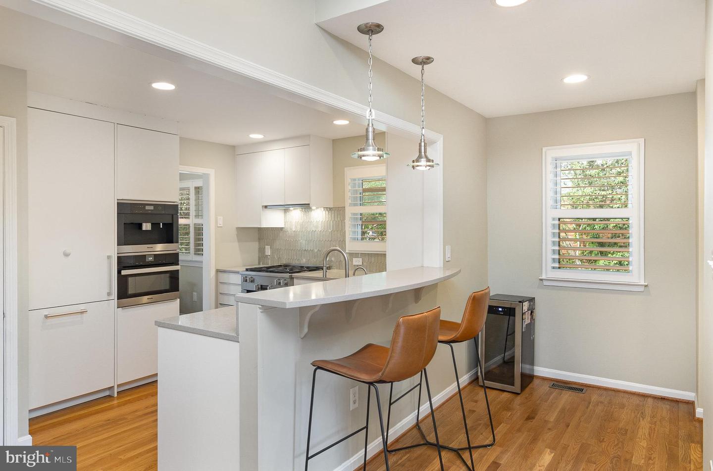 2001 SHENANDOAH RD, ALEXANDRIA, Virginia 22308, 3 Bedrooms Bedrooms, ,2 BathroomsBathrooms,Residential,For sale,2001 SHENANDOAH RD,VAFX2238302 MLS # VAFX2238302
