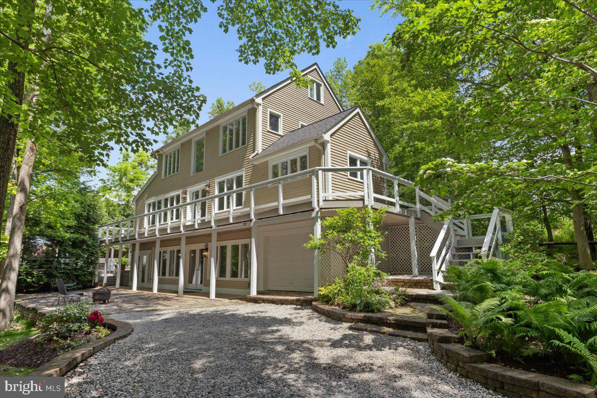 8122 STACEY RD, ALEXANDRIA, Virginia 22308, 5 Bedrooms Bedrooms, ,4 BathroomsBathrooms,Residential,For sale,8122 STACEY RD,VAFX2238430 MLS # VAFX2238430