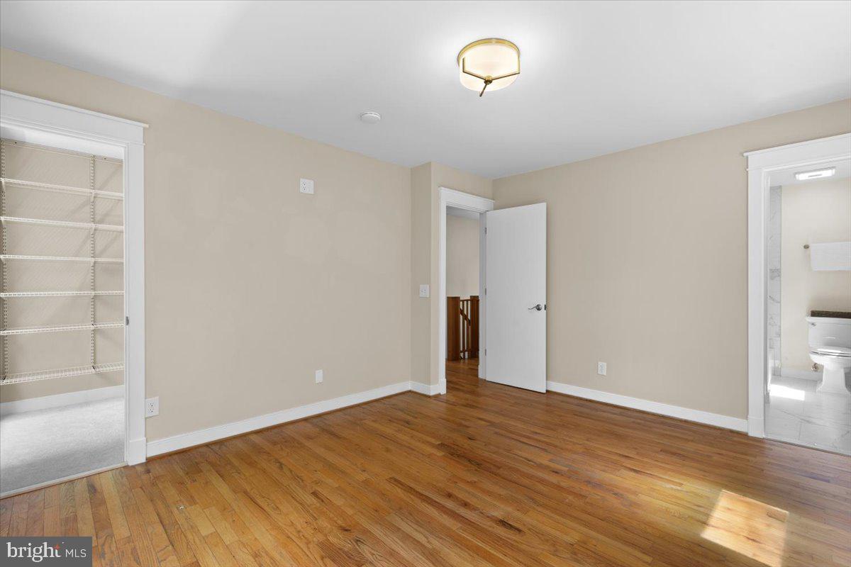 8122 STACEY RD, ALEXANDRIA, Virginia 22308, 5 Bedrooms Bedrooms, ,4 BathroomsBathrooms,Residential,For sale,8122 STACEY RD,VAFX2238430 MLS # VAFX2238430