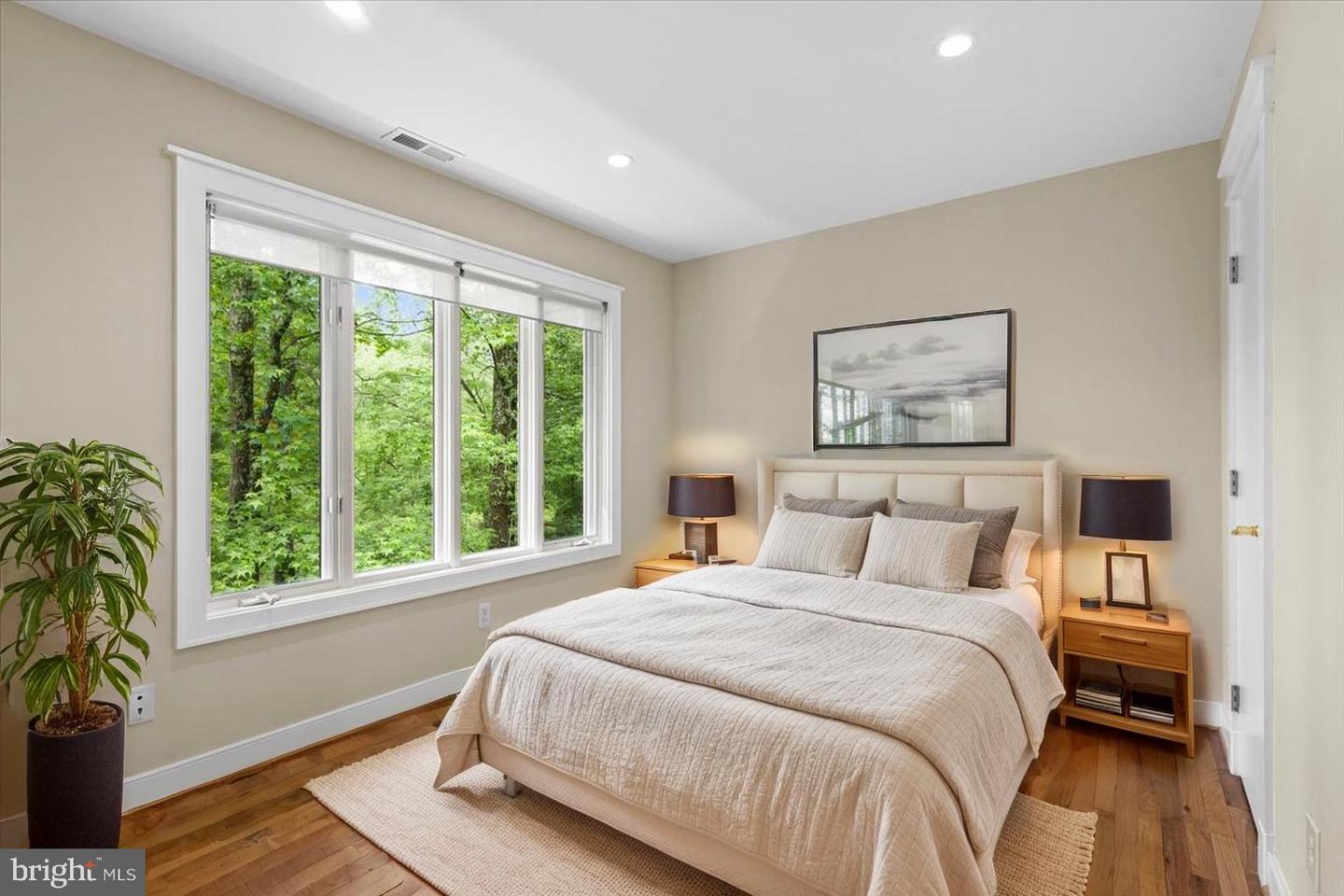 8122 STACEY RD, ALEXANDRIA, Virginia 22308, 5 Bedrooms Bedrooms, ,4 BathroomsBathrooms,Residential,For sale,8122 STACEY RD,VAFX2238430 MLS # VAFX2238430