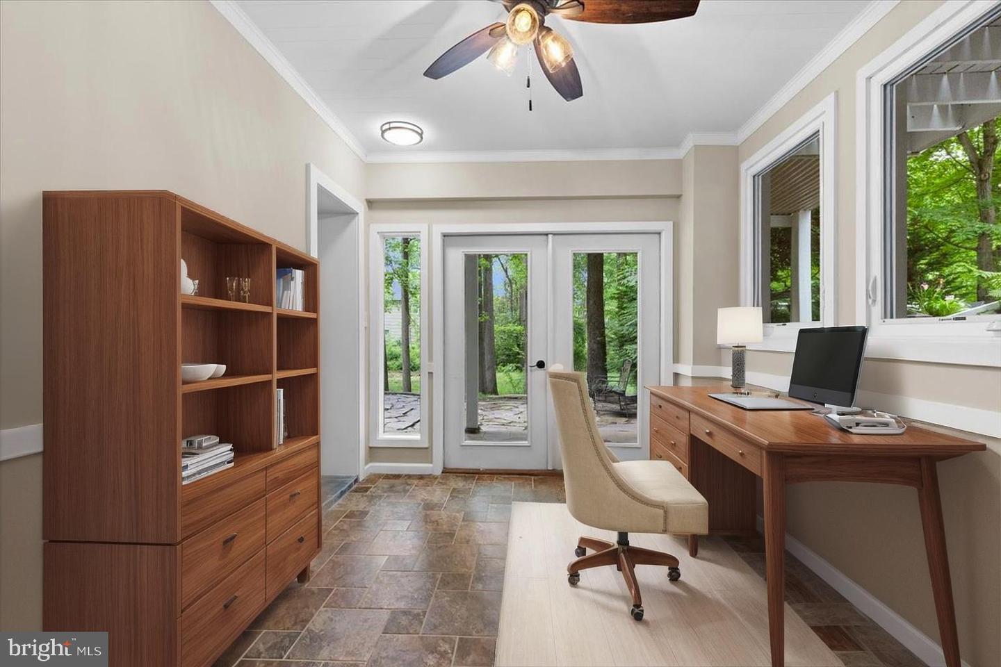 8122 STACEY RD, ALEXANDRIA, Virginia 22308, 5 Bedrooms Bedrooms, ,4 BathroomsBathrooms,Residential,For sale,8122 STACEY RD,VAFX2238430 MLS # VAFX2238430