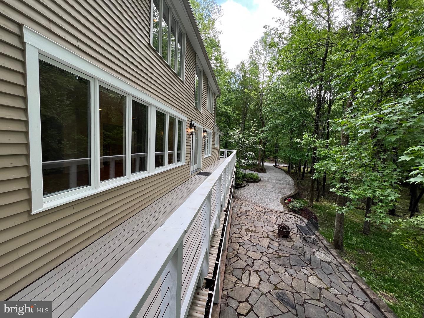 8122 STACEY RD, ALEXANDRIA, Virginia 22308, 5 Bedrooms Bedrooms, ,4 BathroomsBathrooms,Residential,For sale,8122 STACEY RD,VAFX2238430 MLS # VAFX2238430