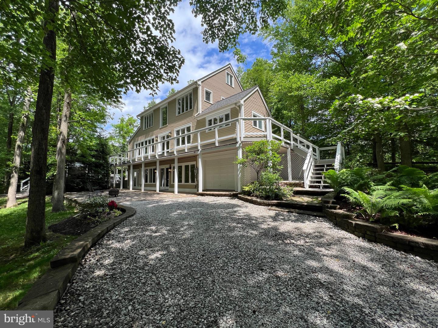 8122 STACEY RD, ALEXANDRIA, Virginia 22308, 5 Bedrooms Bedrooms, ,4 BathroomsBathrooms,Residential,For sale,8122 STACEY RD,VAFX2238430 MLS # VAFX2238430