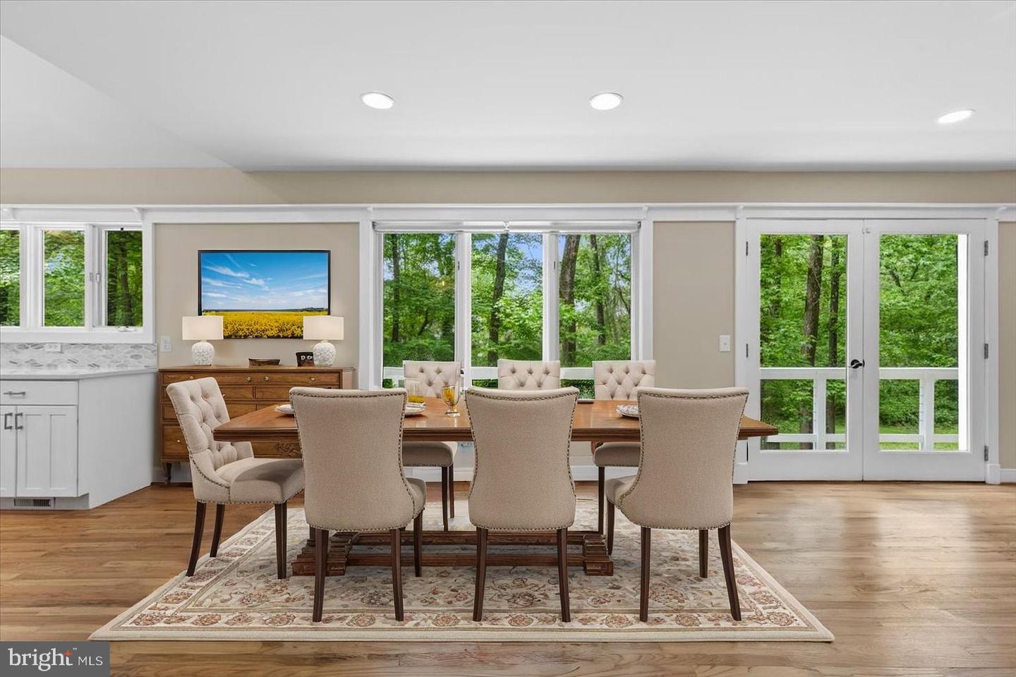 8122 STACEY RD, ALEXANDRIA, Virginia 22308, 5 Bedrooms Bedrooms, ,4 BathroomsBathrooms,Residential,For sale,8122 STACEY RD,VAFX2238430 MLS # VAFX2238430