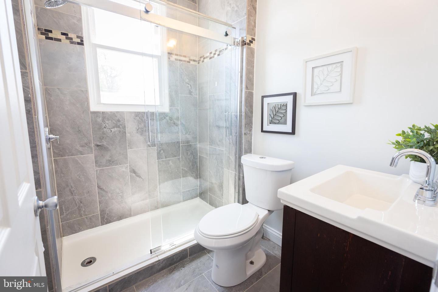 710 SHERIDAN ST NW, WASHINGTON, District Of Columbia 20011, 3 Bedrooms Bedrooms, ,3 BathroomsBathrooms,Residential,For sale,710 SHERIDAN ST NW,DCDC2198848 MLS # DCDC2198848