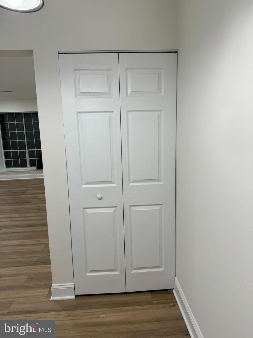 207 SAINT JOHNS SQ #207, STERLING, Virginia 20164, 2 Bedrooms Bedrooms, ,1 BathroomBathrooms,Residential,For sale,207 SAINT JOHNS SQ #207,VALO2095444 MLS # VALO2095444