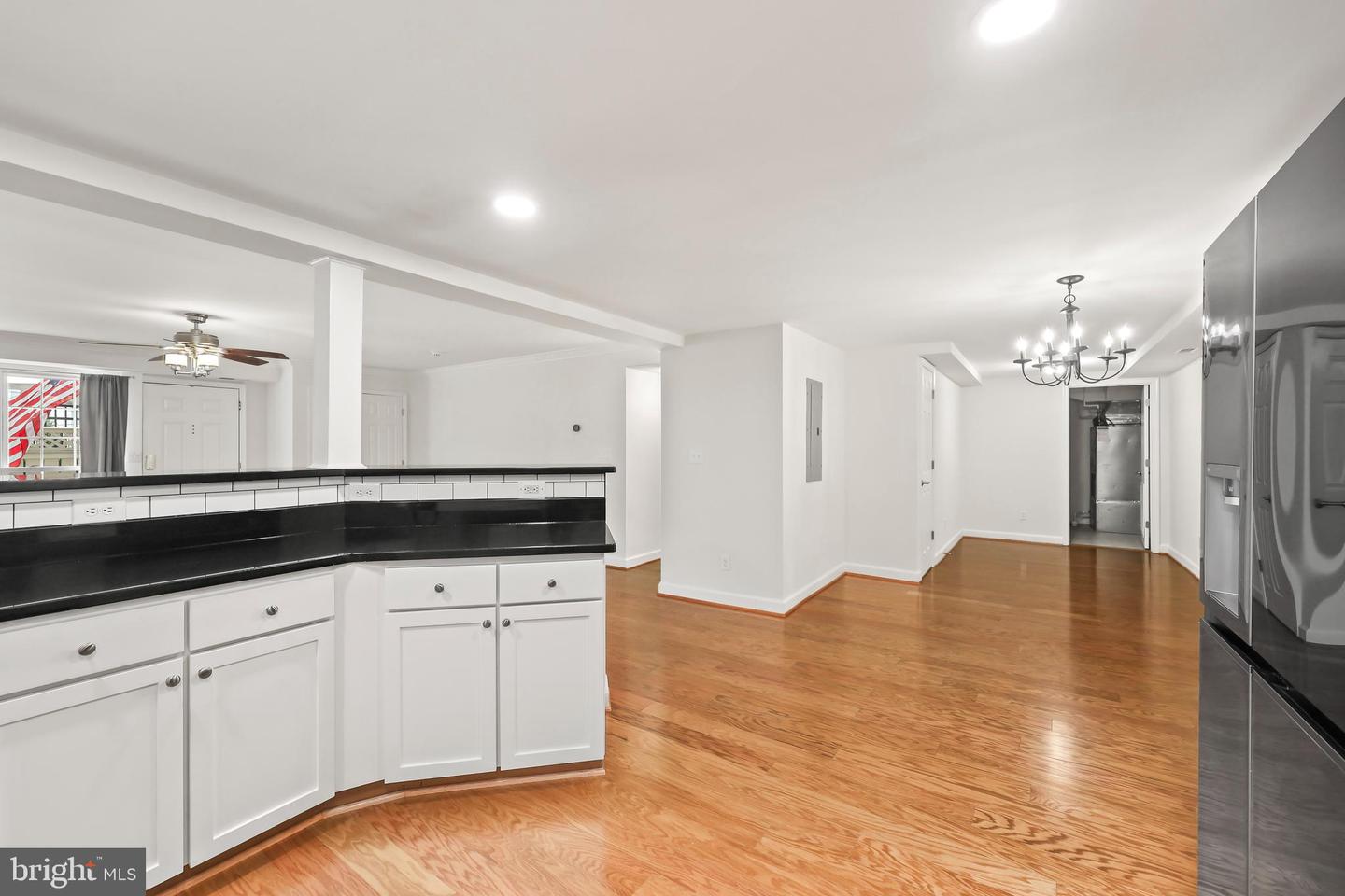 1521 N VAN DORN ST, ALEXANDRIA, Virginia 22304, 2 Bedrooms Bedrooms, ,2 BathroomsBathrooms,Residential,For sale,1521 N VAN DORN ST,VAAX2044882 MLS # VAAX2044882