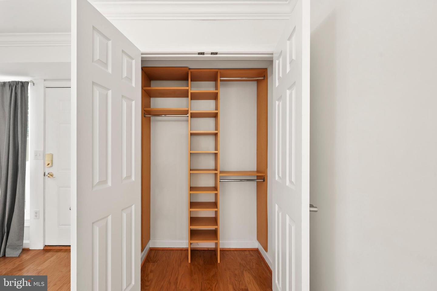 1521 N VAN DORN ST, ALEXANDRIA, Virginia 22304, 2 Bedrooms Bedrooms, ,2 BathroomsBathrooms,Residential,For sale,1521 N VAN DORN ST,VAAX2044882 MLS # VAAX2044882