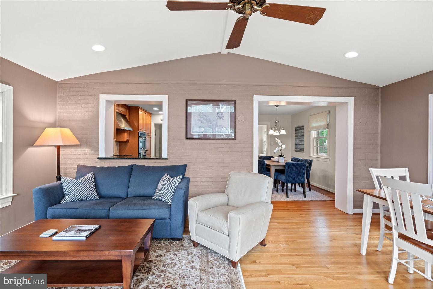 8410 CROWN PL, ALEXANDRIA, Virginia 22308, 4 Bedrooms Bedrooms, ,2 BathroomsBathrooms,Residential,For sale,8410 CROWN PL,VAFX2238548 MLS # VAFX2238548