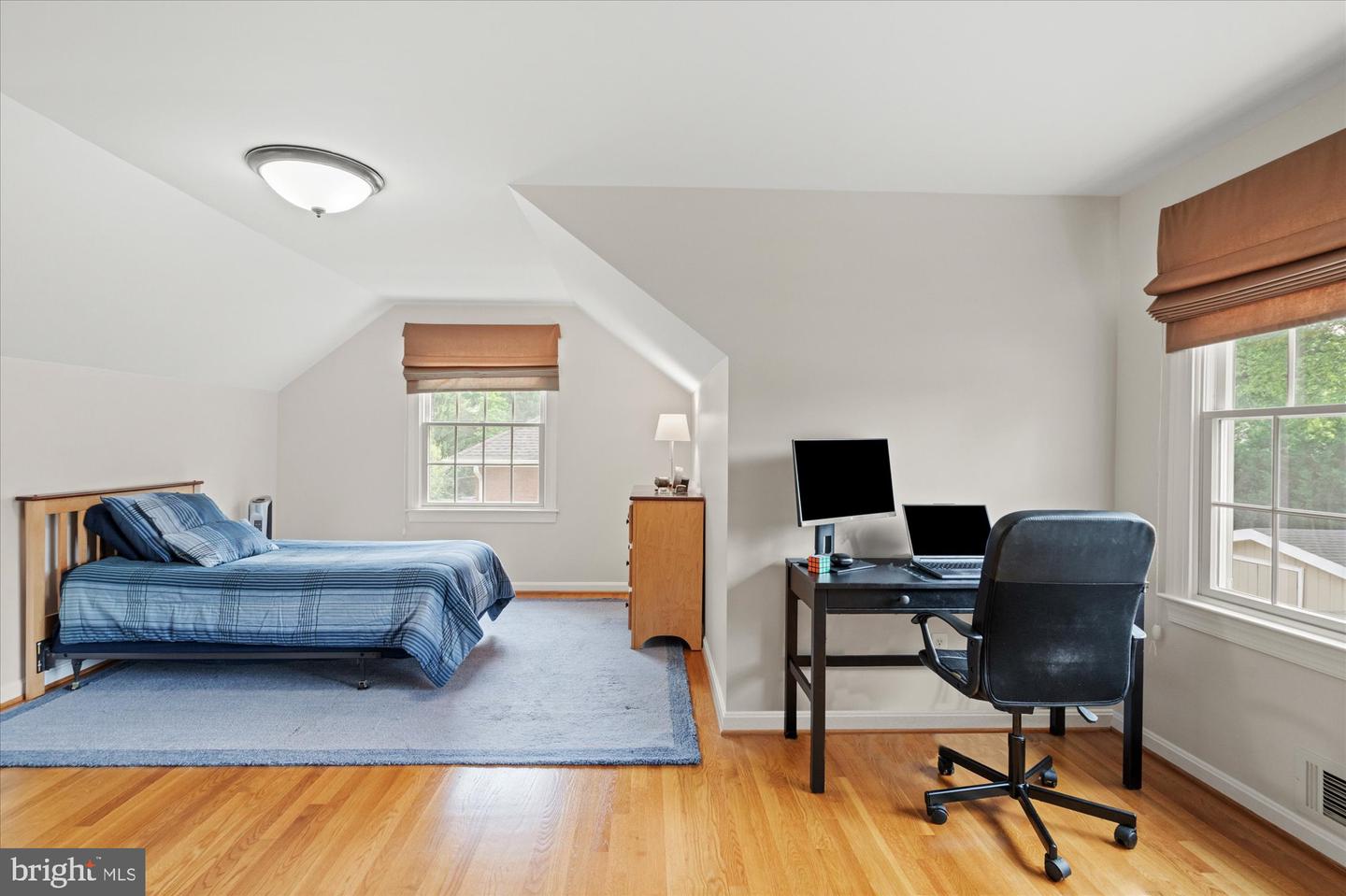 8410 CROWN PL, ALEXANDRIA, Virginia 22308, 4 Bedrooms Bedrooms, ,2 BathroomsBathrooms,Residential,For sale,8410 CROWN PL,VAFX2238548 MLS # VAFX2238548
