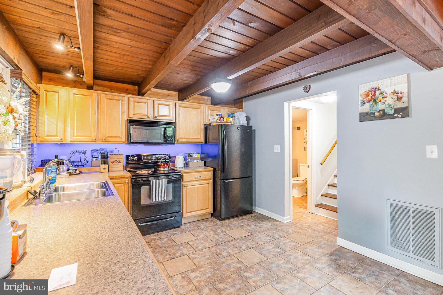 207 CUMBERLAND CIR, LOCUST GROVE, Virginia 22508, 3 Bedrooms Bedrooms, ,1 BathroomBathrooms,Residential,For sale,207 CUMBERLAND CIR,VAOR2009600 MLS # VAOR2009600