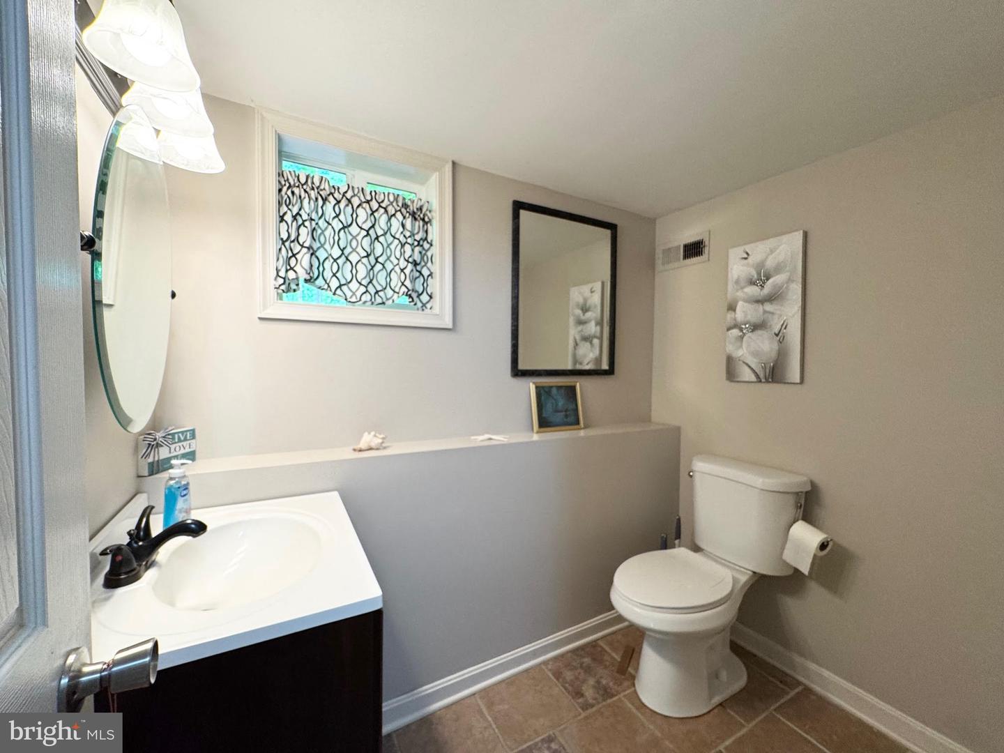 207 CUMBERLAND CIR, LOCUST GROVE, Virginia 22508, 3 Bedrooms Bedrooms, ,1 BathroomBathrooms,Residential,For sale,207 CUMBERLAND CIR,VAOR2009600 MLS # VAOR2009600