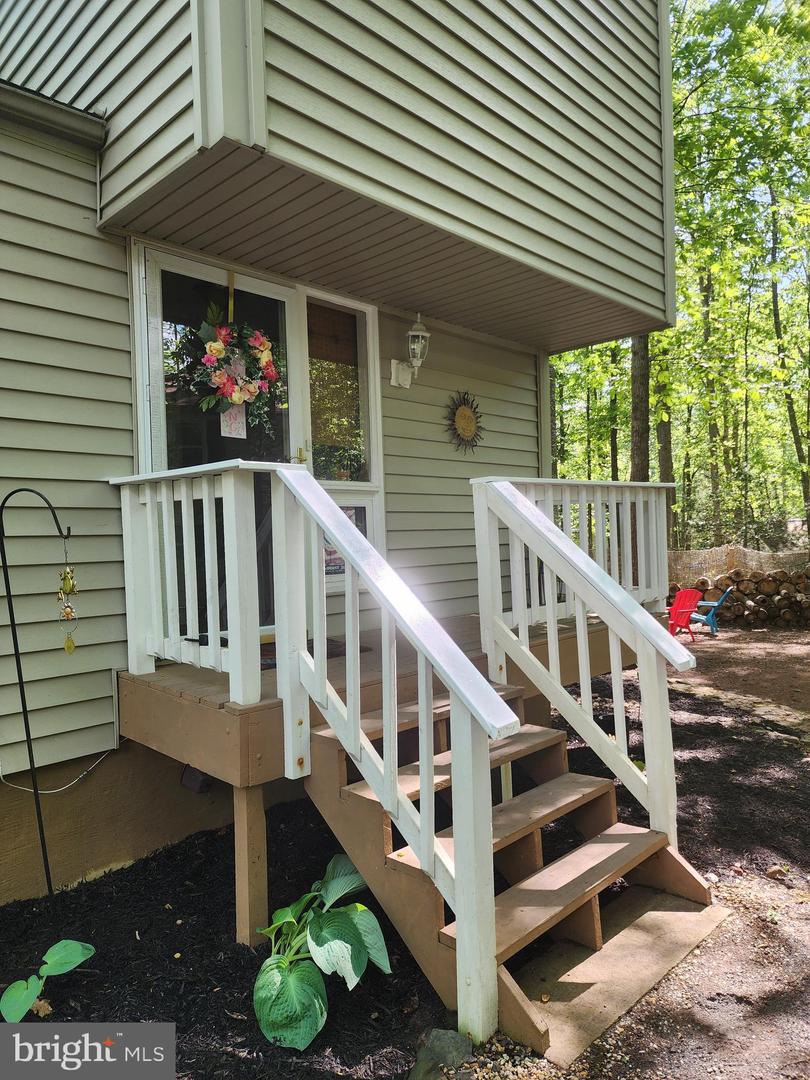 207 CUMBERLAND CIR, LOCUST GROVE, Virginia 22508, 3 Bedrooms Bedrooms, ,1 BathroomBathrooms,Residential,For sale,207 CUMBERLAND CIR,VAOR2009600 MLS # VAOR2009600