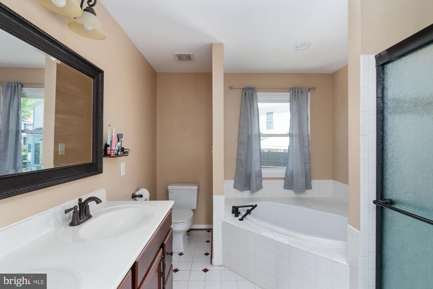 5930 W COPPER MOUNTAIN DR, SPOTSYLVANIA, Virginia 22553, 4 Bedrooms Bedrooms, ,2 BathroomsBathrooms,Residential,For sale,5930 W COPPER MOUNTAIN DR,VASP2032832 MLS # VASP2032832