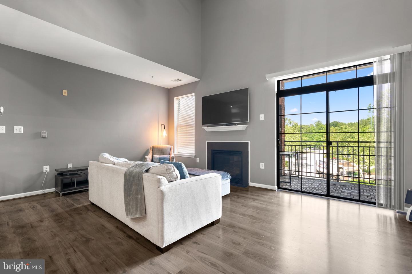 9000 LORTON STATION BLVD #2-109, LORTON, Virginia 22079, 2 Bedrooms Bedrooms, ,2 BathroomsBathrooms,Residential,For sale,9000 LORTON STATION BLVD #2-109,VAFX2238698 MLS # VAFX2238698