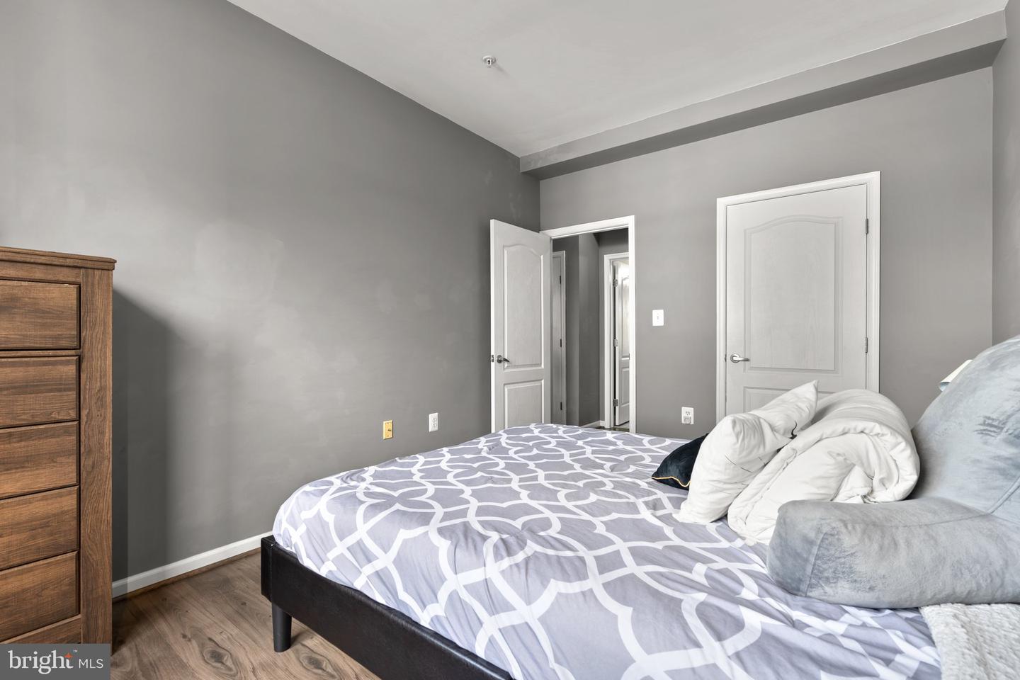 9000 LORTON STATION BLVD #2-109, LORTON, Virginia 22079, 2 Bedrooms Bedrooms, ,2 BathroomsBathrooms,Residential,For sale,9000 LORTON STATION BLVD #2-109,VAFX2238698 MLS # VAFX2238698