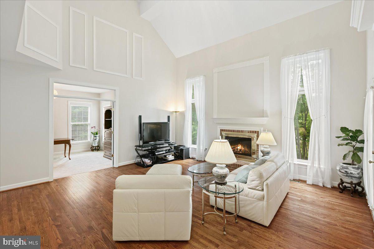 5387 WILLOW VALLEY RD, CLIFTON, Virginia 20124, 4 Bedrooms Bedrooms, ,3 BathroomsBathrooms,Residential,For sale,5387 WILLOW VALLEY RD,VAFX2238876 MLS # VAFX2238876