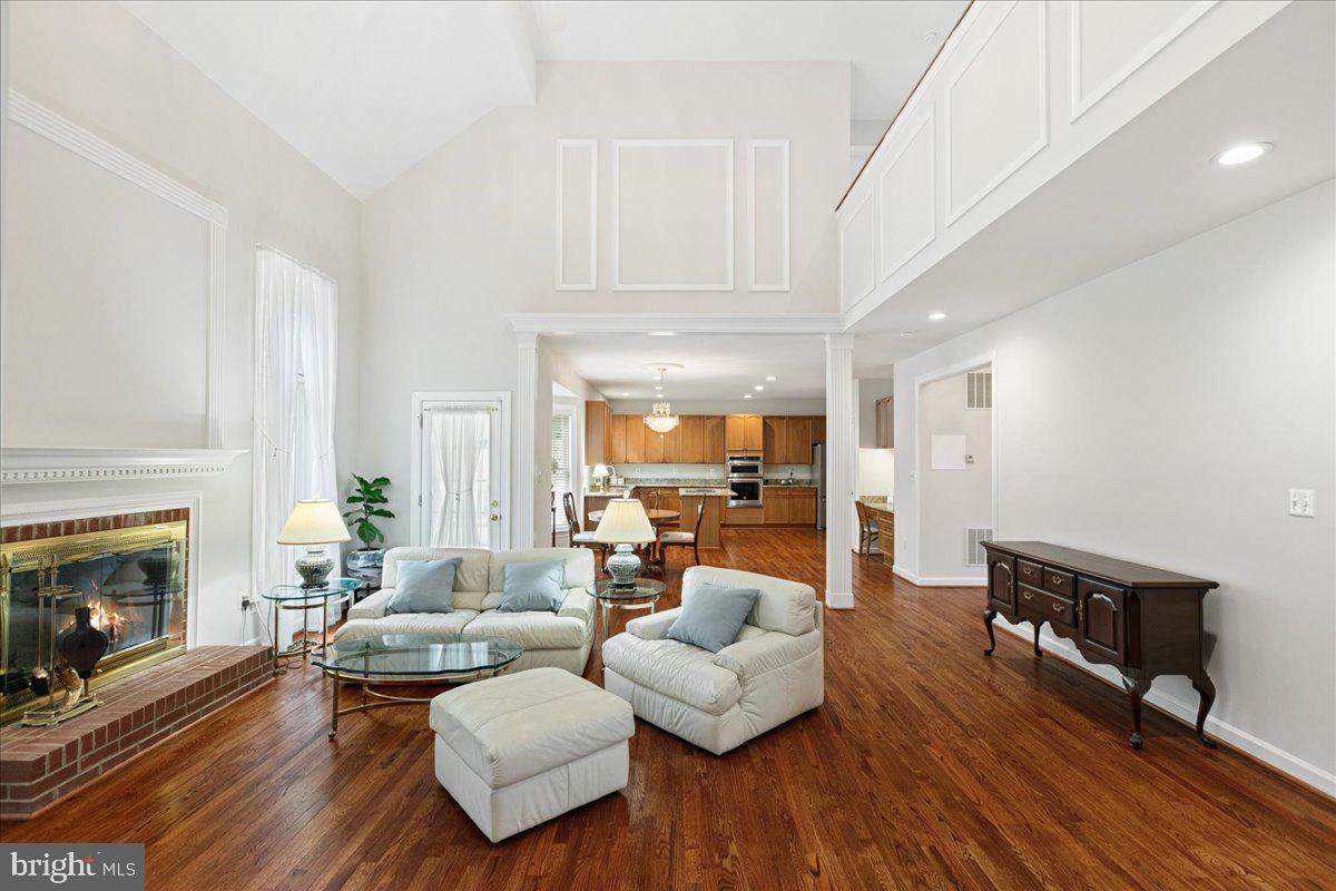 5387 WILLOW VALLEY RD, CLIFTON, Virginia 20124, 4 Bedrooms Bedrooms, ,3 BathroomsBathrooms,Residential,For sale,5387 WILLOW VALLEY RD,VAFX2238876 MLS # VAFX2238876