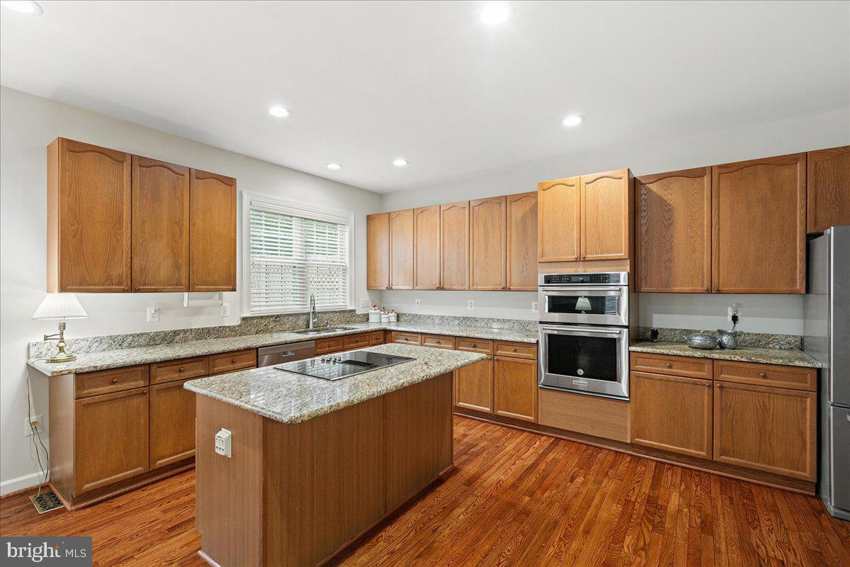 5387 WILLOW VALLEY RD, CLIFTON, Virginia 20124, 4 Bedrooms Bedrooms, ,3 BathroomsBathrooms,Residential,For sale,5387 WILLOW VALLEY RD,VAFX2238876 MLS # VAFX2238876