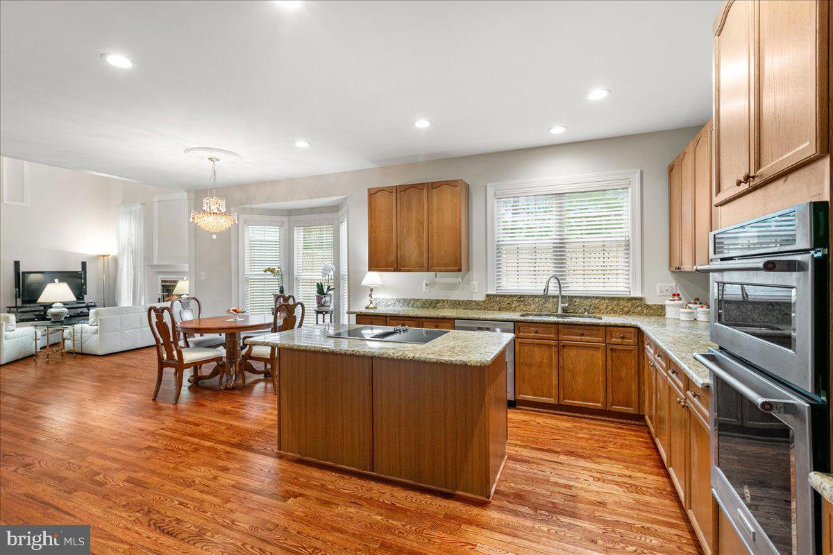 5387 WILLOW VALLEY RD, CLIFTON, Virginia 20124, 4 Bedrooms Bedrooms, ,3 BathroomsBathrooms,Residential,For sale,5387 WILLOW VALLEY RD,VAFX2238876 MLS # VAFX2238876